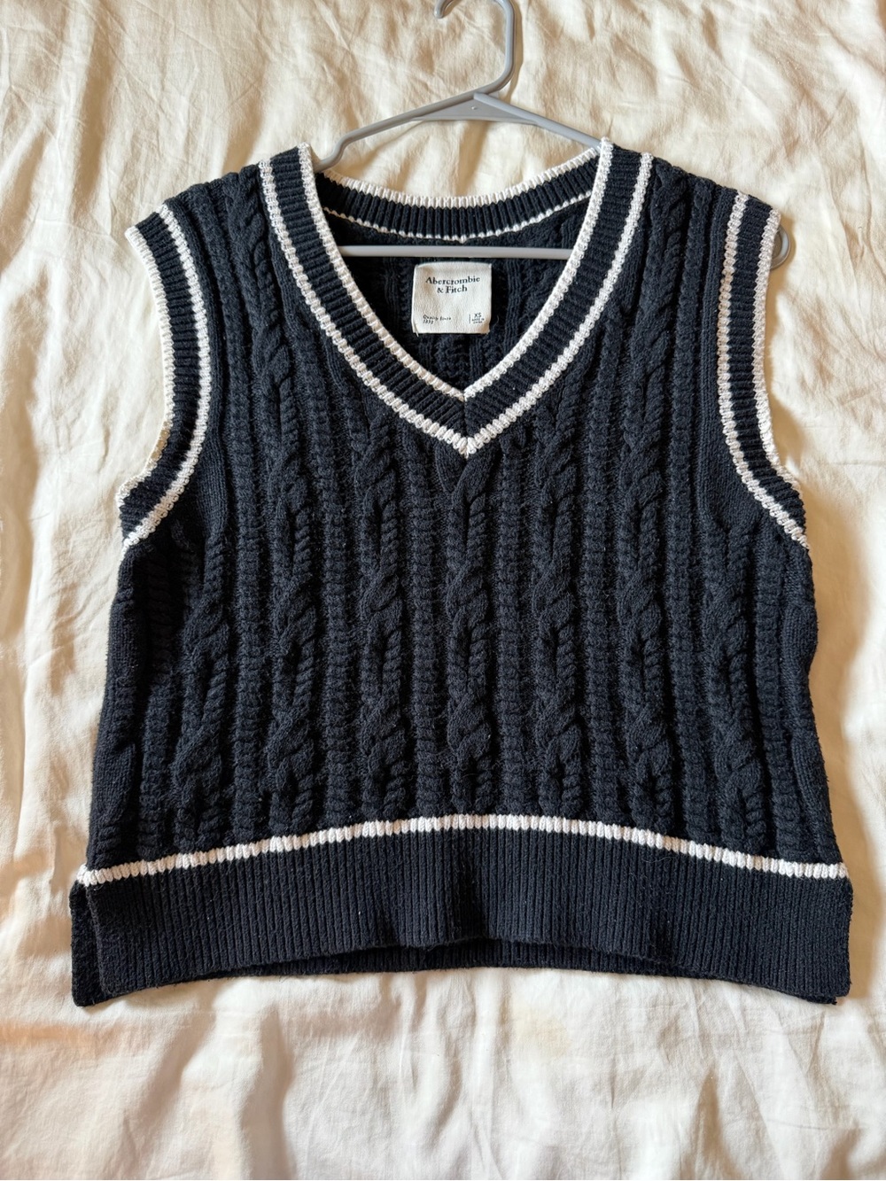 Black and White Abercrombie Sweater Vest